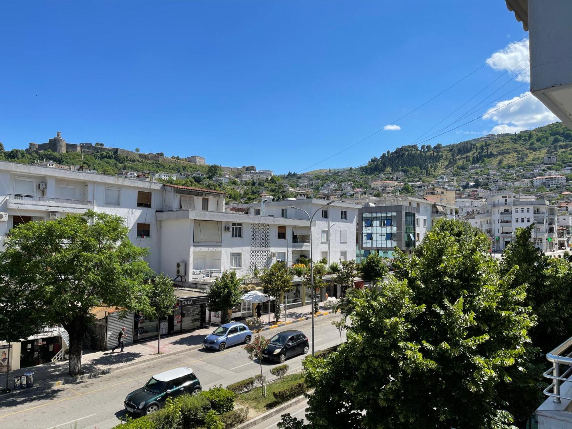 Hotel Freskia Gjirokastër Dış mekan fotoğraf